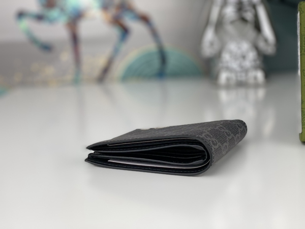 グッチ財布コピー側面デザイン